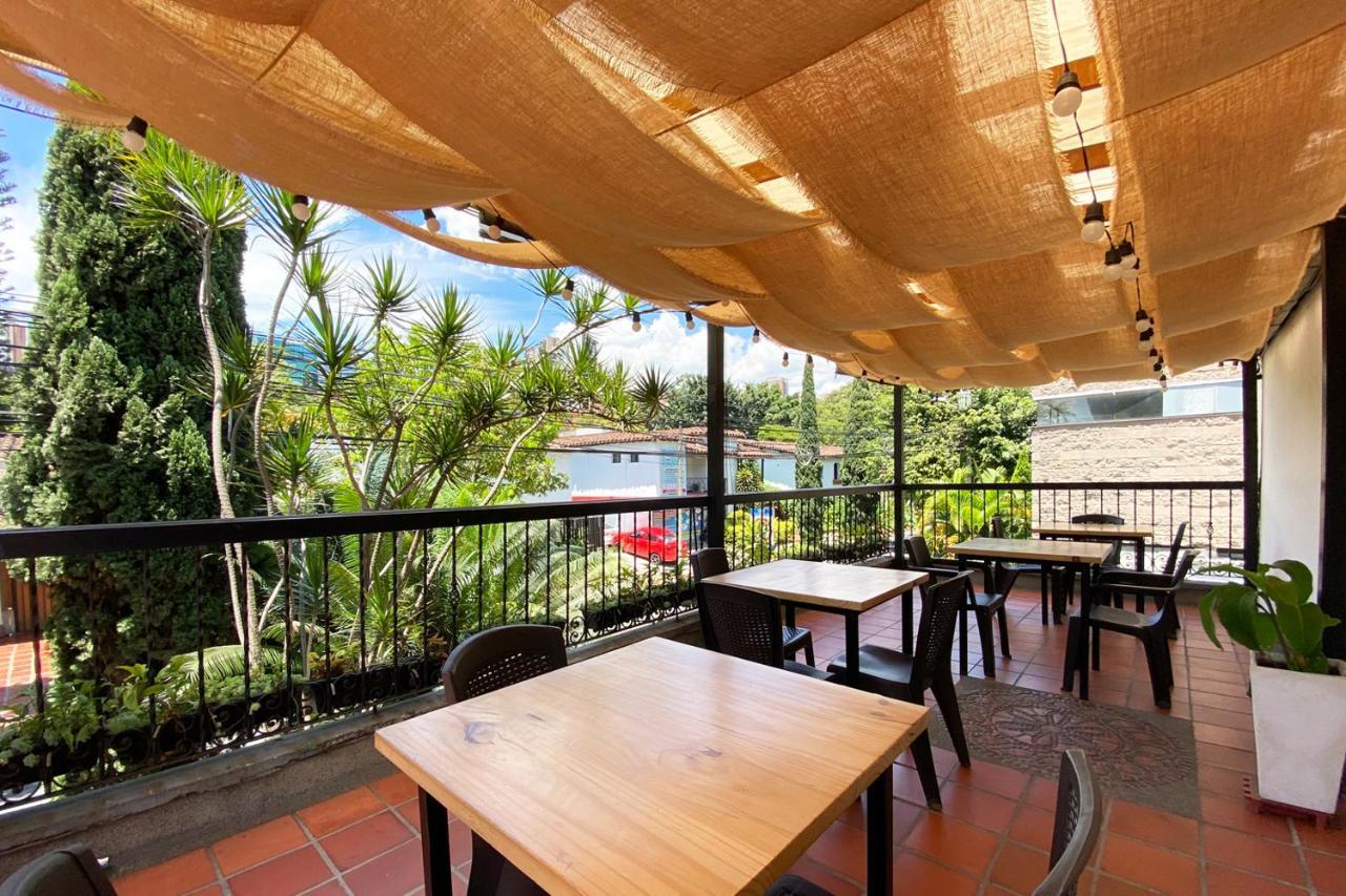 Ayenda 1224 Pixel House (Adults Only) Hotel Medellin Luaran gambar
