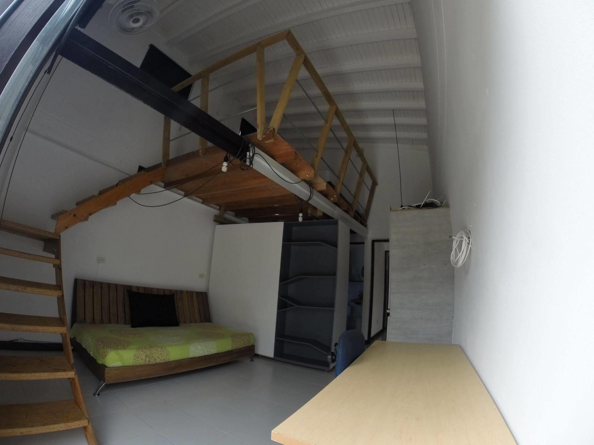 Ayenda 1224 Pixel House (Adults Only) Hotel Medellin Luaran gambar